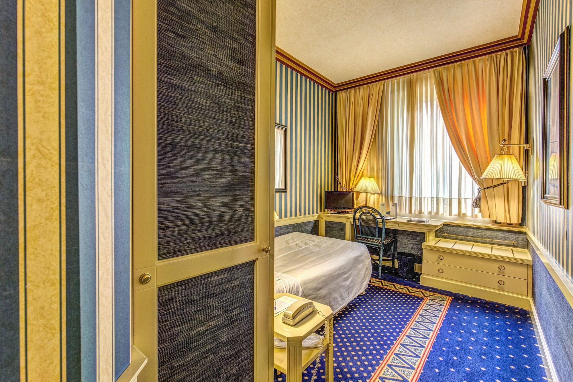 Hotel Auriga Milano Ngoại thất bức ảnh