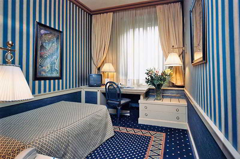 Hotel Auriga Milano Phòng bức ảnh